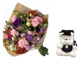 thumb-buque-de-flores-do-campo-delicado-no-pardo-com-urso-formatura-0